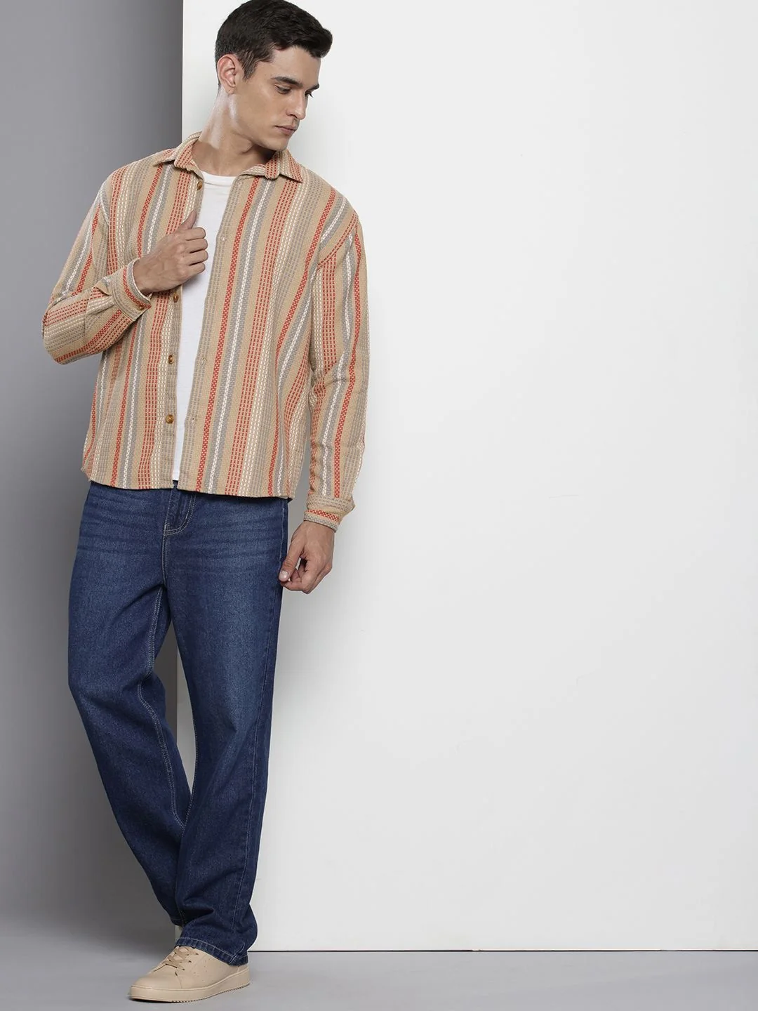 Men's Brown Relaxed Fit Striped Casual Shirt - Image 4