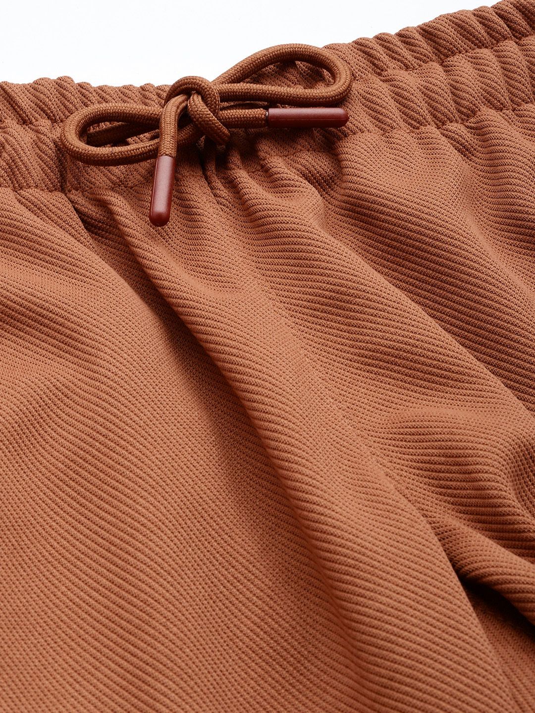Men's Nutshell Relaxed Fit Textured Casual Jogger - Image 5
