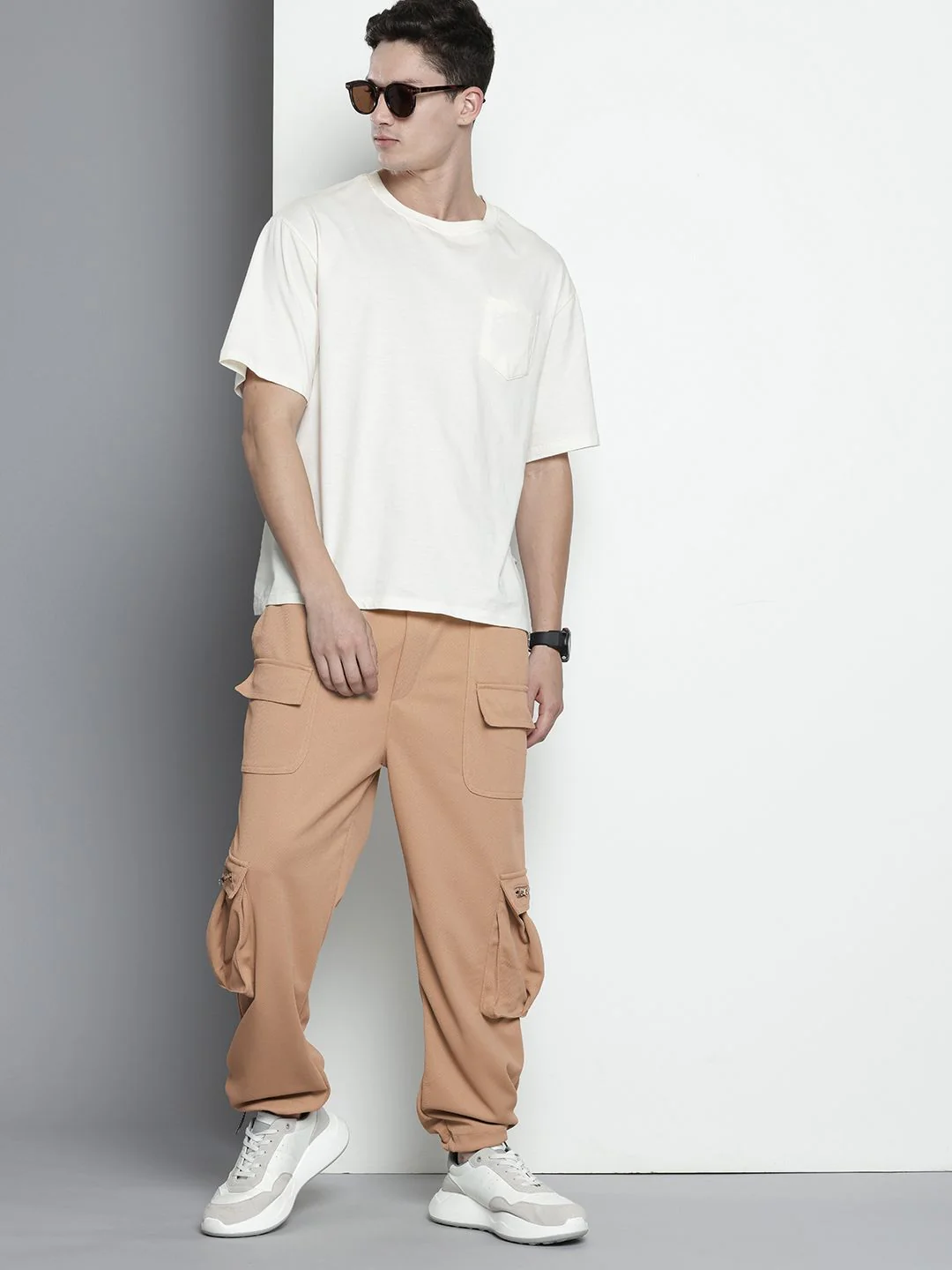 Men's Tan Relaxed Fit Textured Street Wear Jogger - Image 3