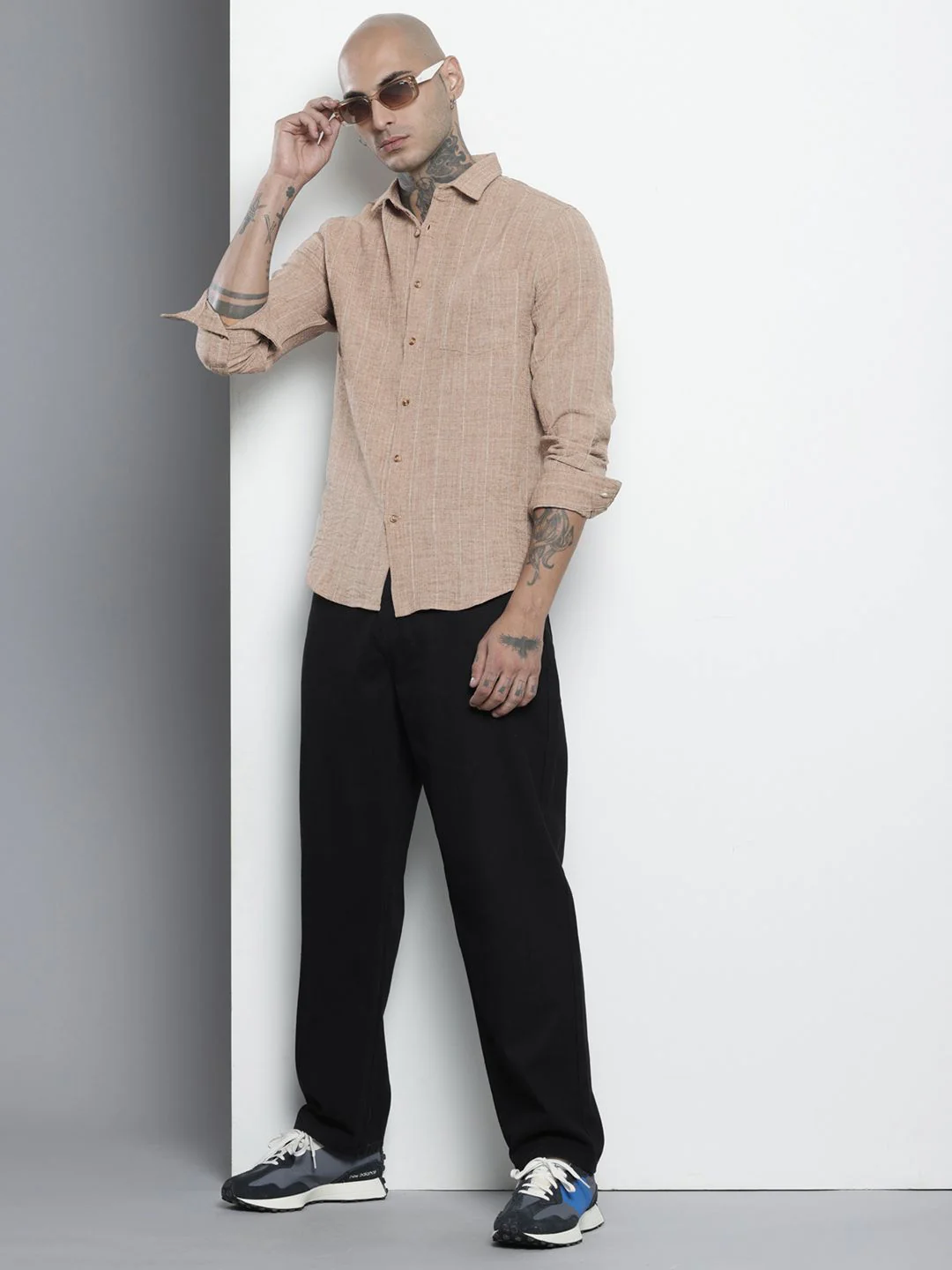 Men's Brown Slim Fit Striped Casual Shirt - Image 4