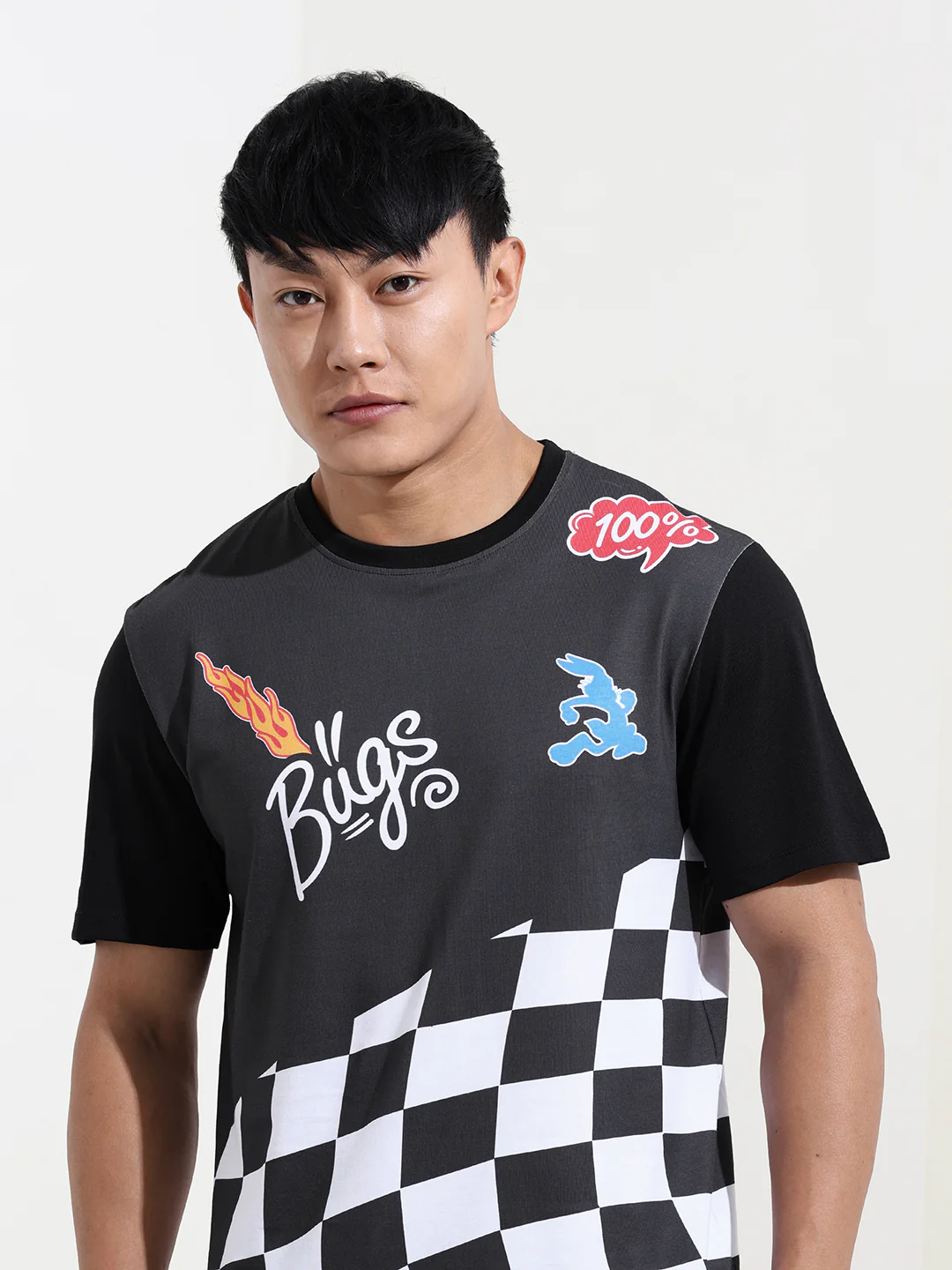 Men's Black Slim Fit Character Bugs Bunny Printed Crew Neck T-Shirt - Image 3