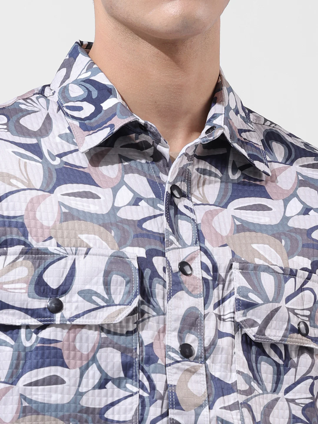 Men's Cream Regular Fit Printed Textured Shirt - Image 3