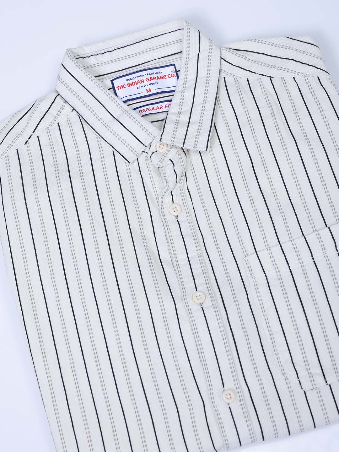 Men's Cream Regular Fit Solid Casual Shirt - Image 3