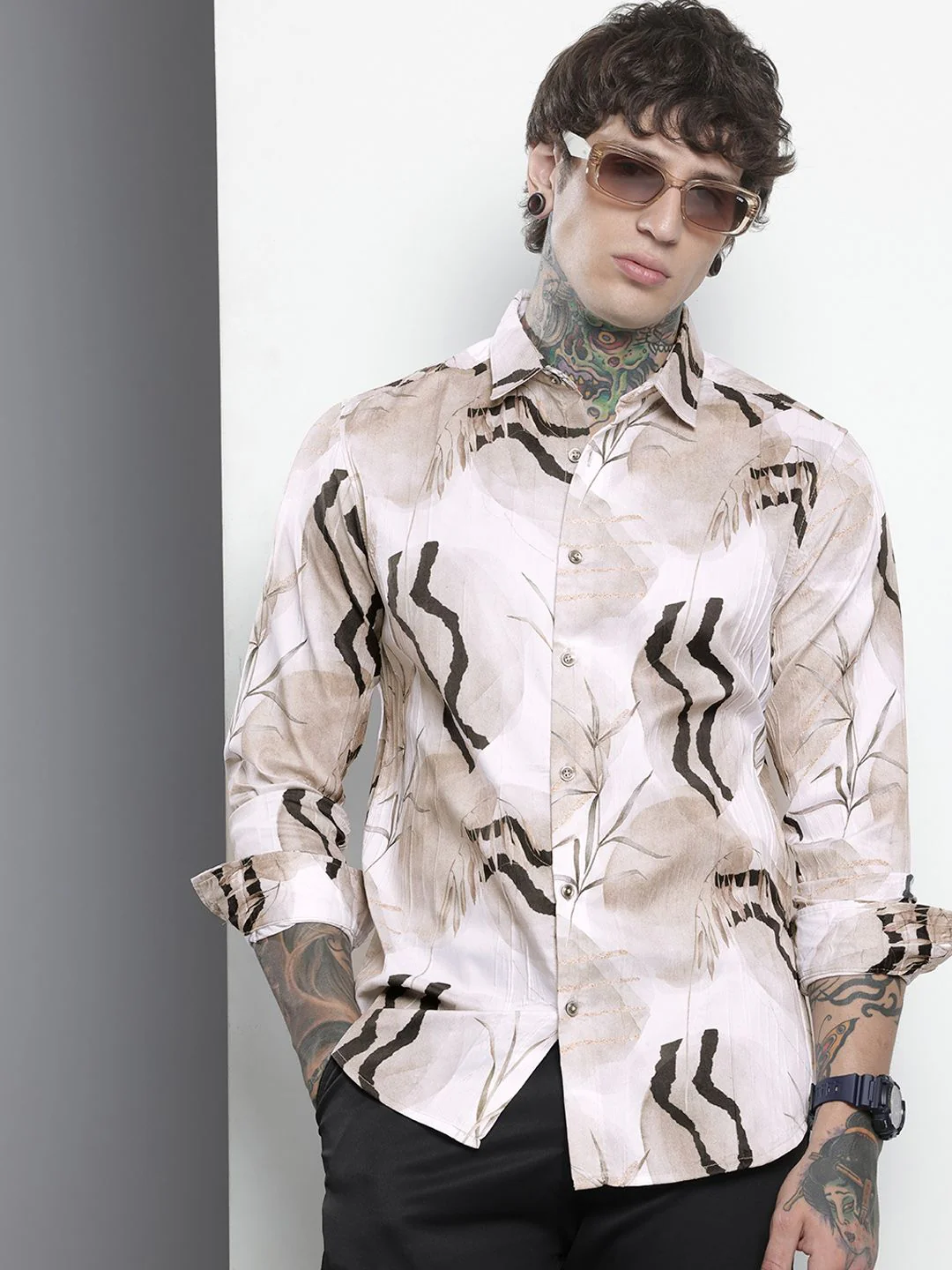 Men's Cream Slim Fit Printed Party Wear Shirt