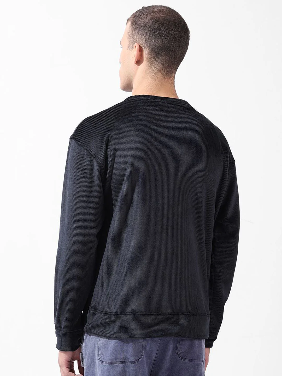 Men's Black Oversized Fit Textured Casual Sweatshirts - Image 6