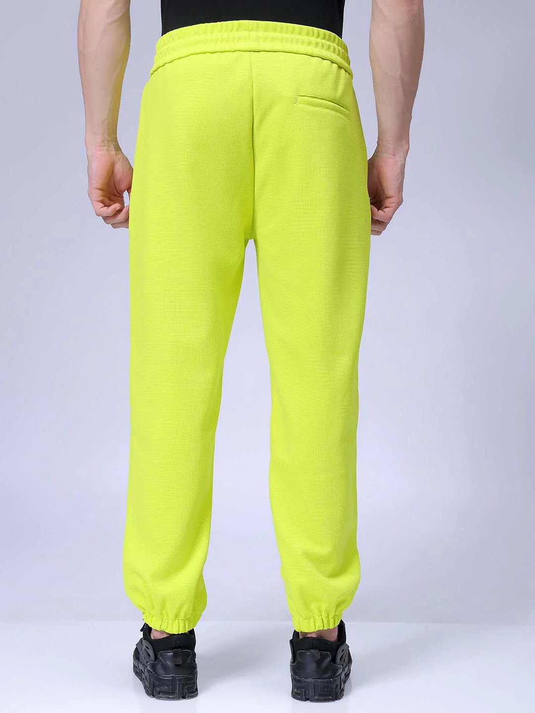 Men's Cyber Lime Loose Fit Textured Athletic  Jogger - Image 5