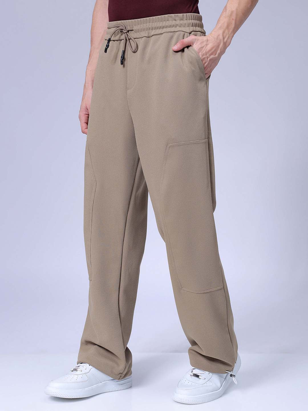 Men's Elmwood Loose Fit Solid Casual Trouser - Image 2