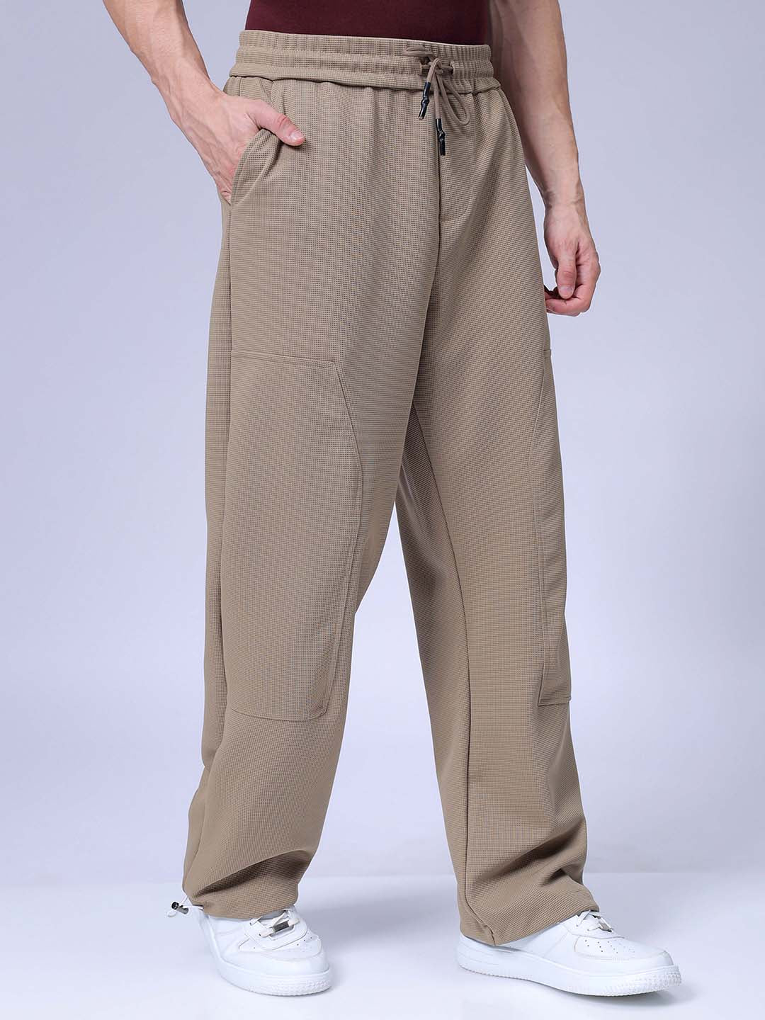 Men's Elmwood Loose Fit Solid Casual Trouser - Image 3