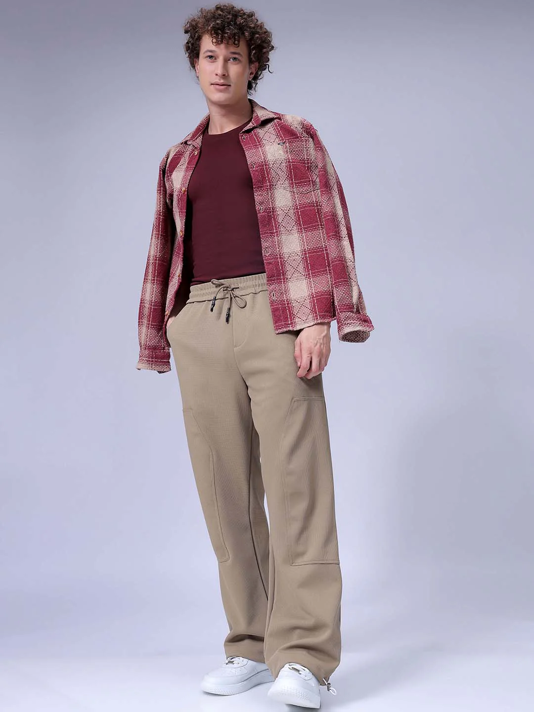 Men's Elmwood Loose Fit Solid Casual Trouser - Image 5