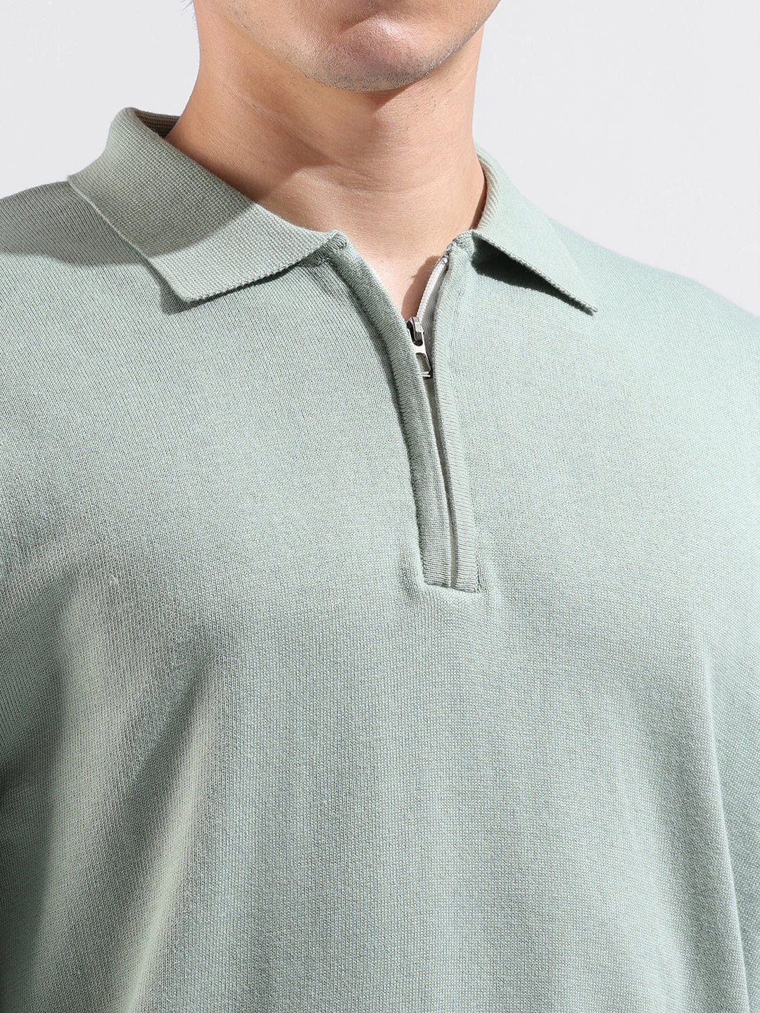 Men's Green Oversized Fit Solid Flat Knit T-Shirt - Image 7
