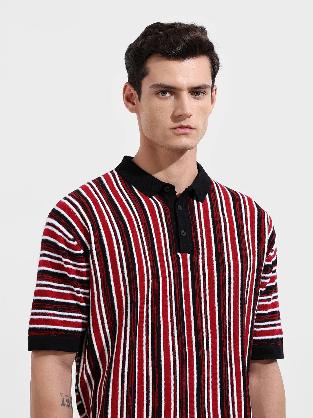 Men's Maroon Oversized Fit Striped Flat Knit T-Shirt - Image 4
