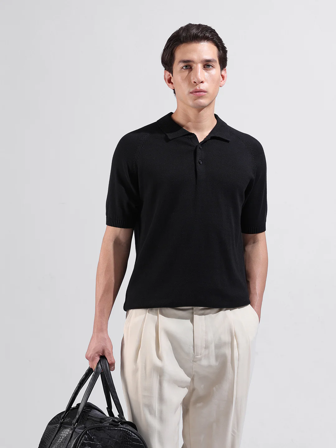 Men's Black Slim Fit Solid Flat Knit T-Shirt - Image 2