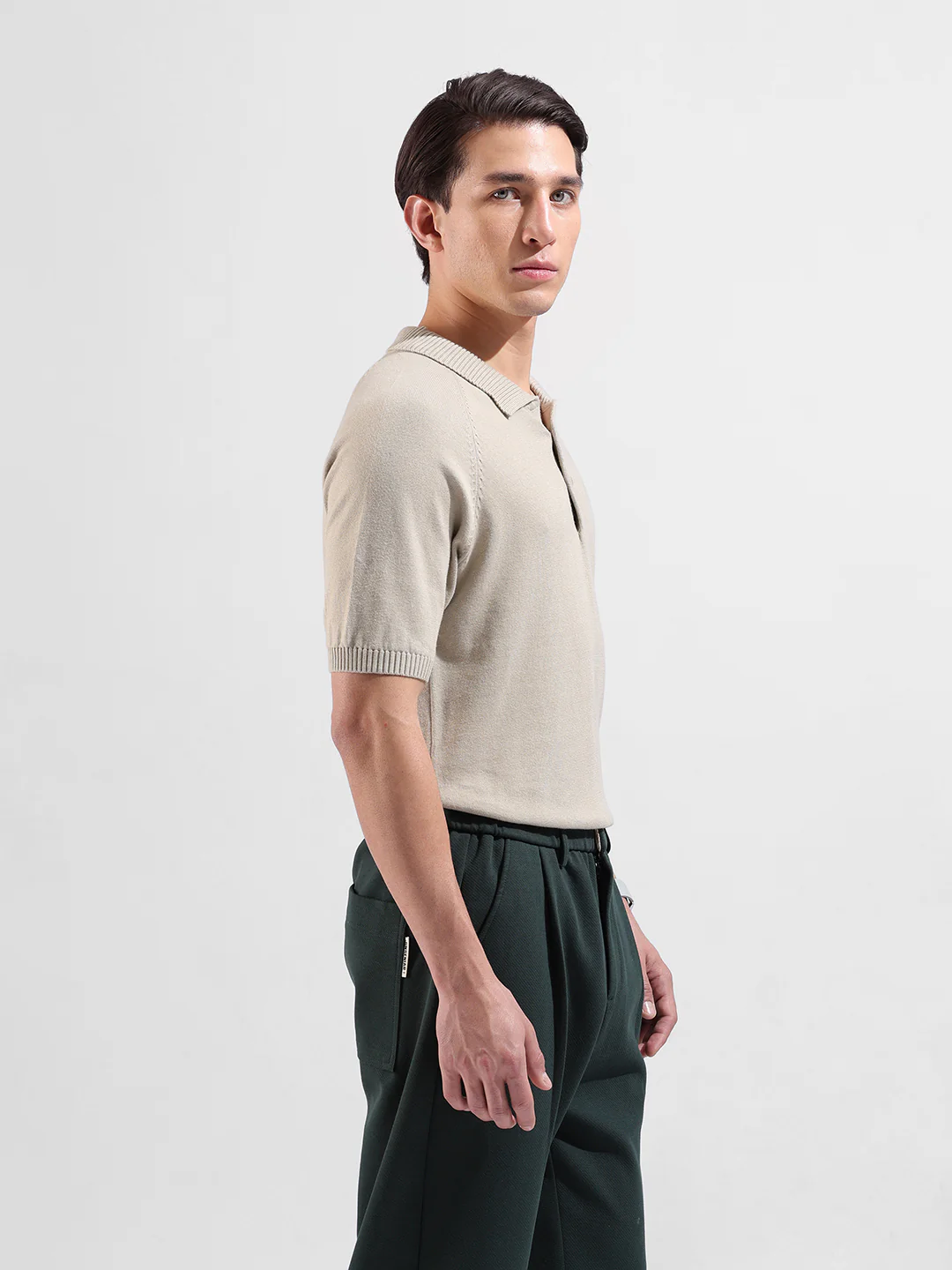 Men's Beige Slim Fit Solid Flat Knit T-Shirt - Image 2