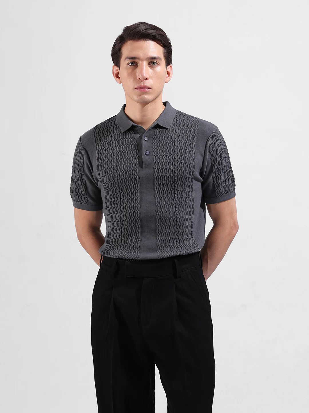 Men's Grey Slim Fit Solid Flat Knit T-Shirt - Image 2