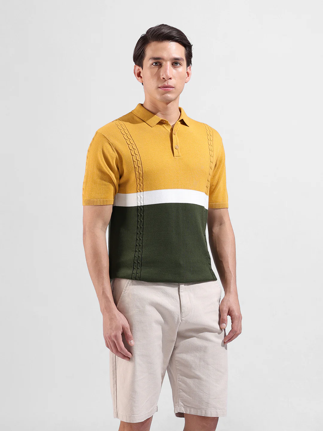 Men's Yellow Slim Fit Colourblocked Flat Knit T-Shirt - Image 6