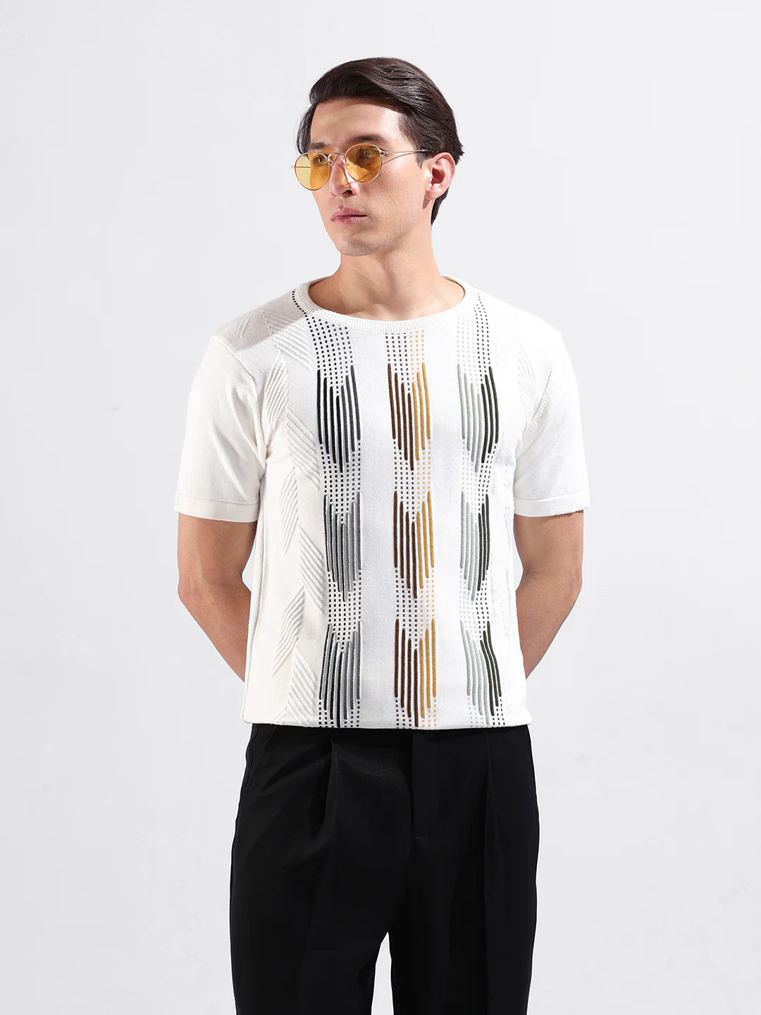 Men's Cream Slim Fit Colourblocked Flat Knit Crew Neck T-Shirt - Image 2