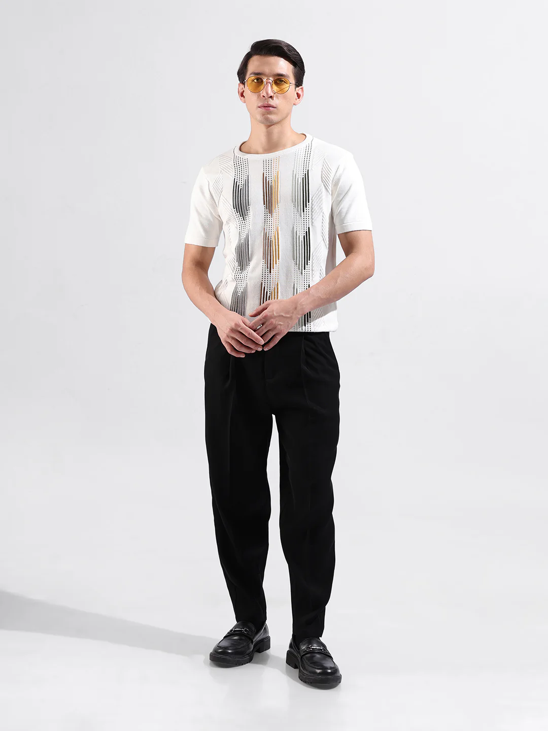 Men's Cream Slim Fit Colourblocked Flat Knit Crew Neck T-Shirt - Image 6