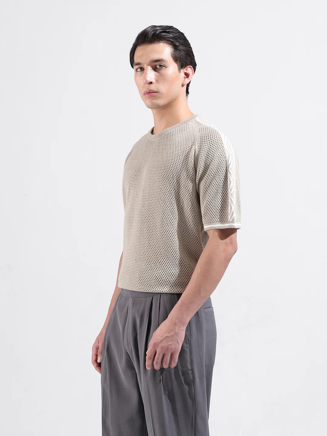Men's Beige Oversized Fit Solid Flat Knit Crew Neck T-Shirt - Image 9