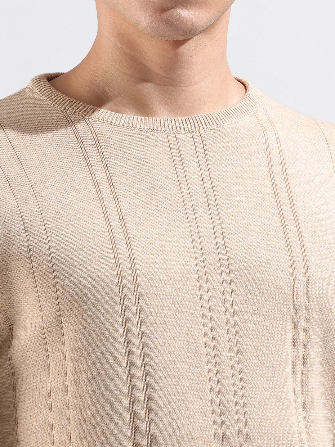 Men's Beige Slim Fit Solid Flat Knit T-Shirt - Image 3