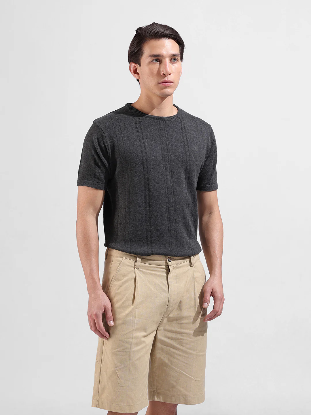 Men's Grey Slim Fit Solid Flat Knit T-Shirt - Image 2