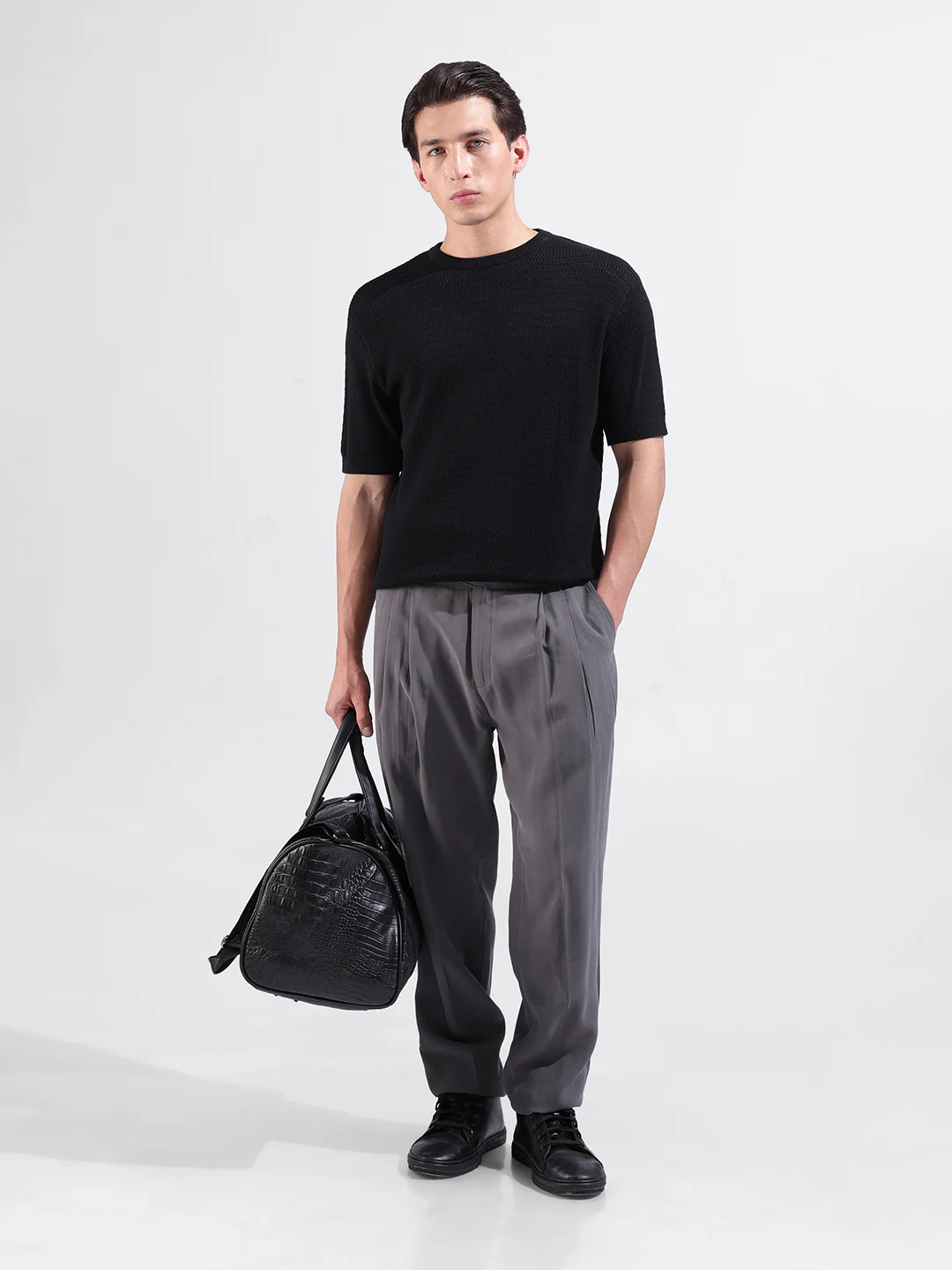 Men's Black Slim Fit Solid Flat Knit T-Shirt - Image 2