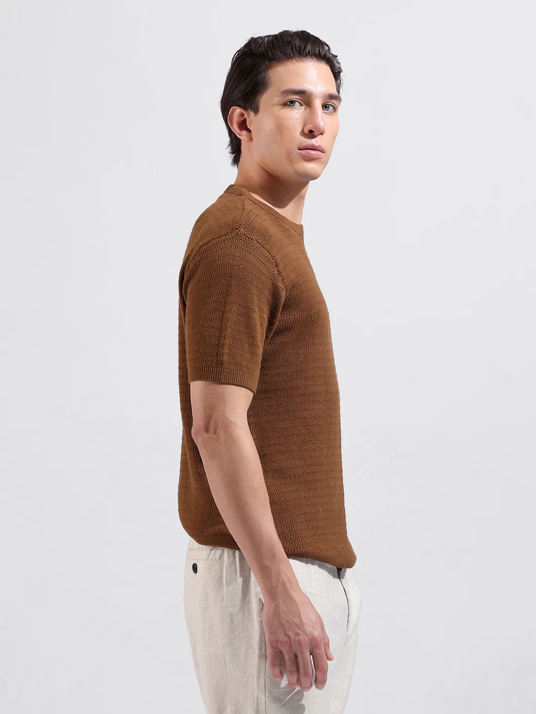 Men's Brown Slim Fit Solid Flat Knit Crew Neck T-Shirt - Image 2