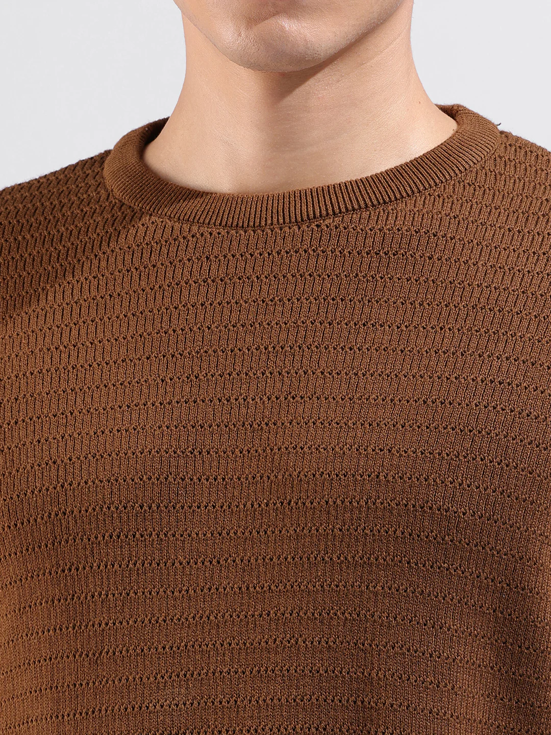 Men's Brown Slim Fit Solid Flat Knit Crew Neck T-Shirt - Image 3