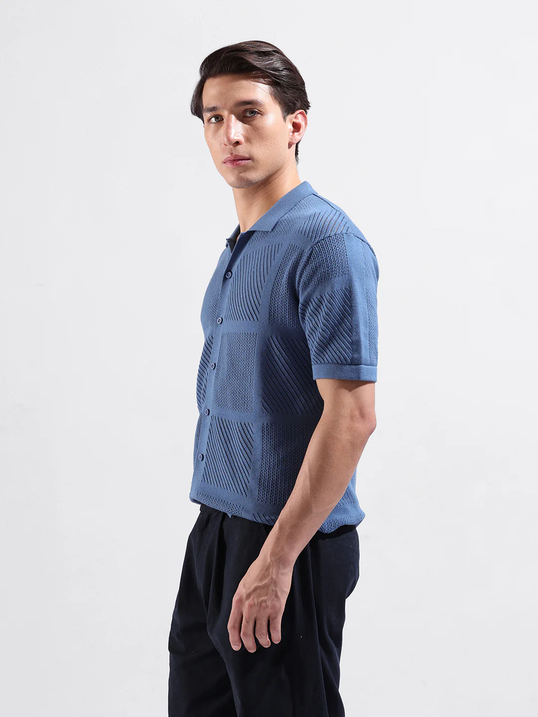 Men's Blue Slim Fit Solid Flat Knit Shirt - Image 4