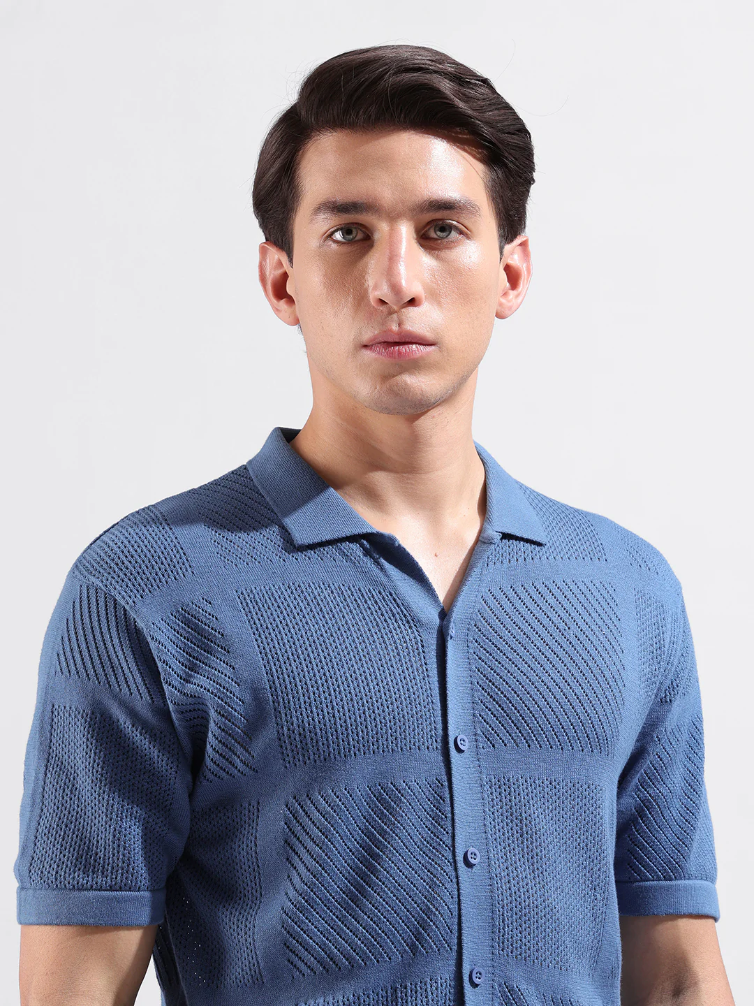 Men's Blue Slim Fit Solid Flat Knit Shirt - Image 7
