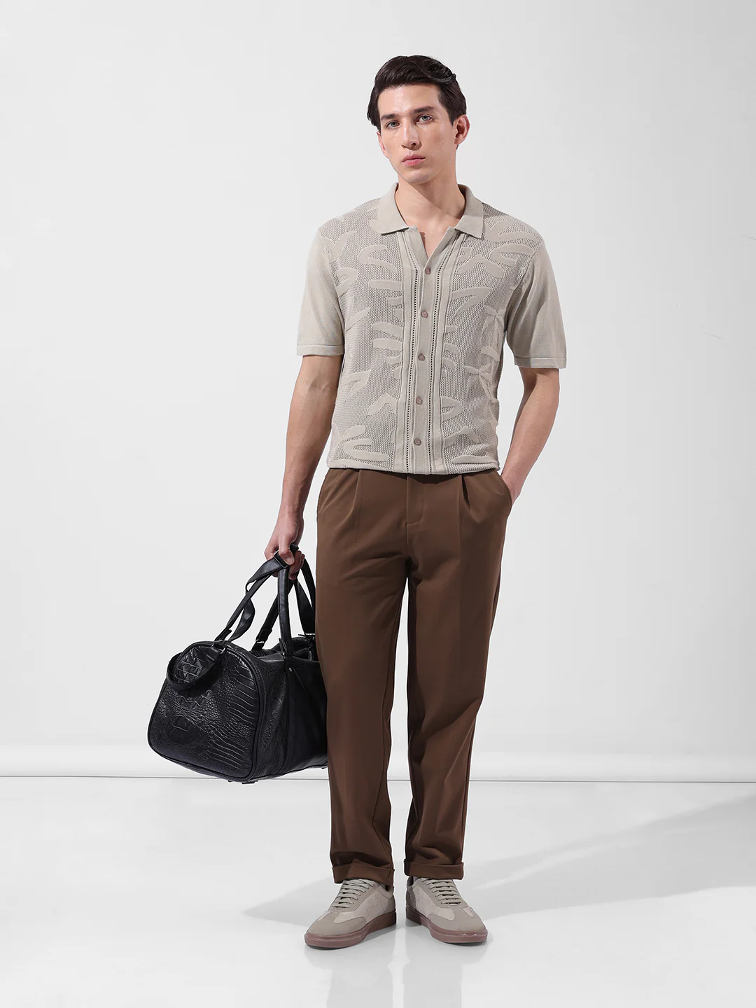 Men's Beige Slim Fit Solid Flat Knit Shirt - Image 9