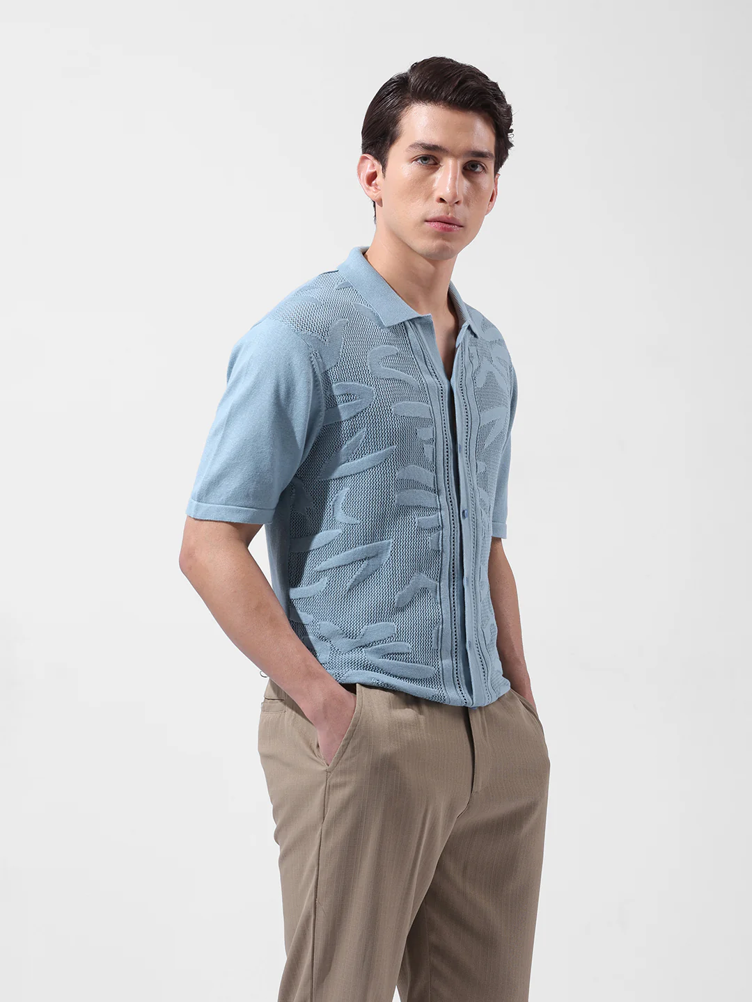 Men's Blue Slim Fit Solid Flat Knit Shirt - Image 4