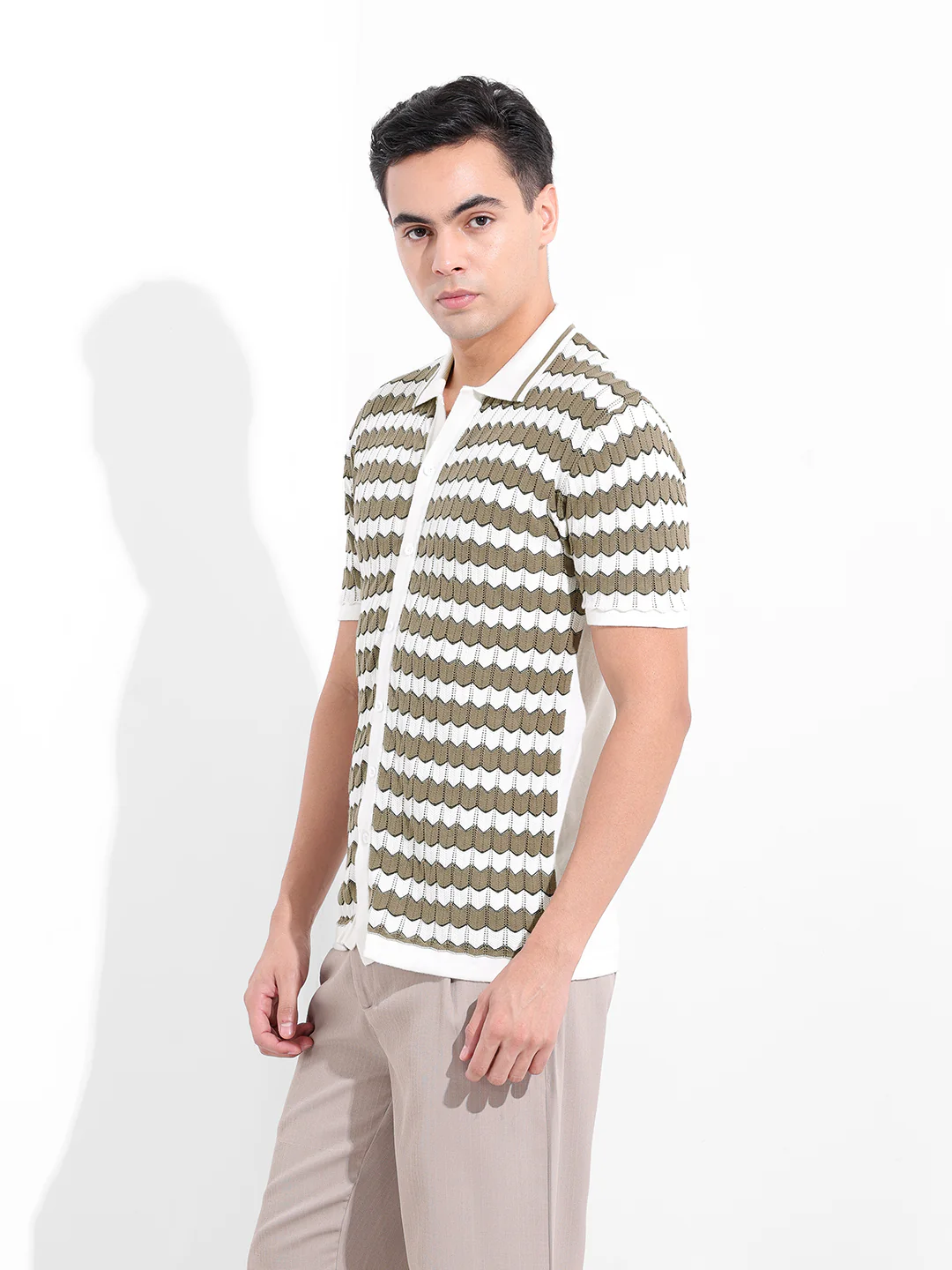 Men's Beige Slim Fit Striped Flat Knit Shirt - Image 4
