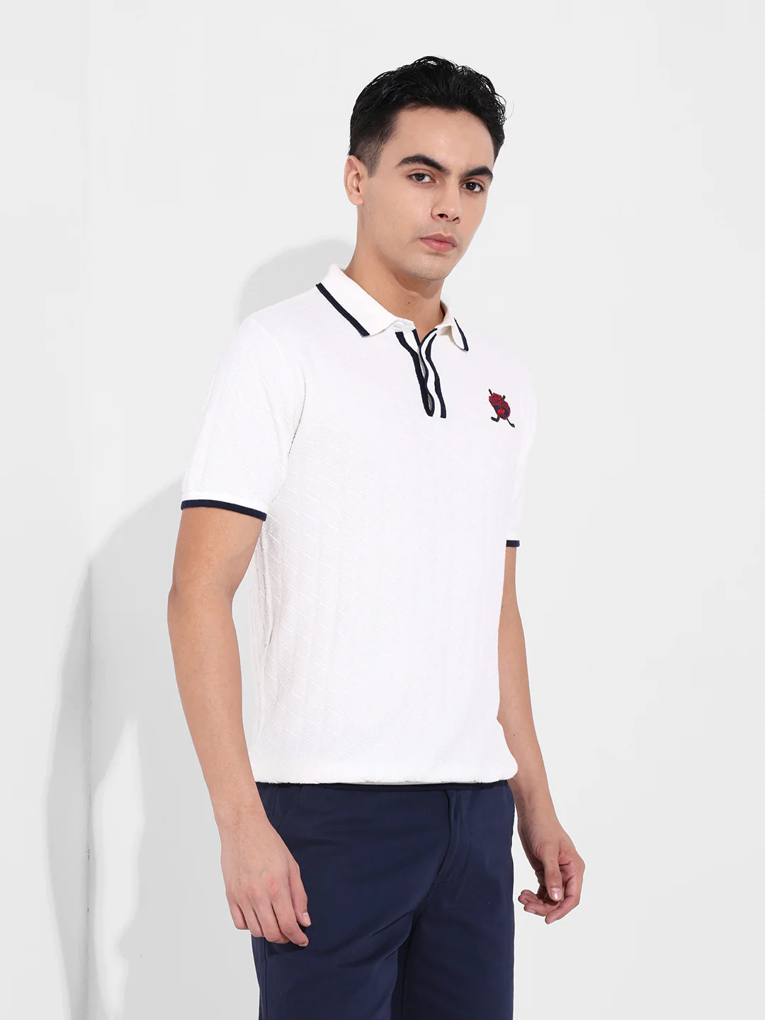 Men's White Slim Fit Striped Flat Knit T-Shirt - Image 2