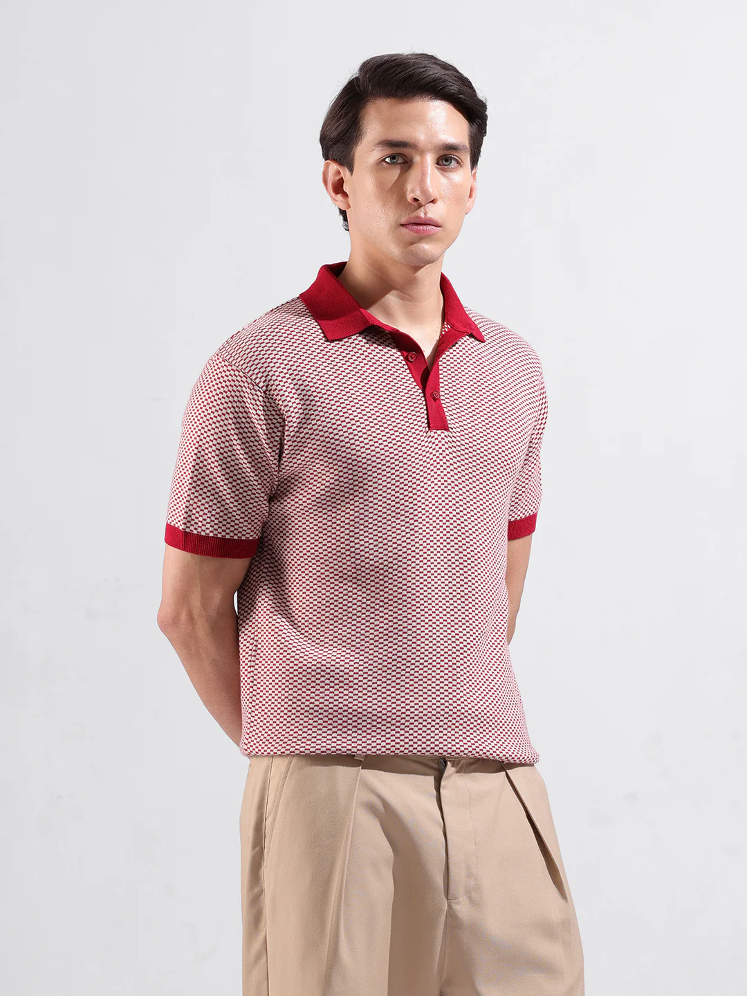 Men's Red Slim Fit Solid Flat Knit T-Shirt - Image 4