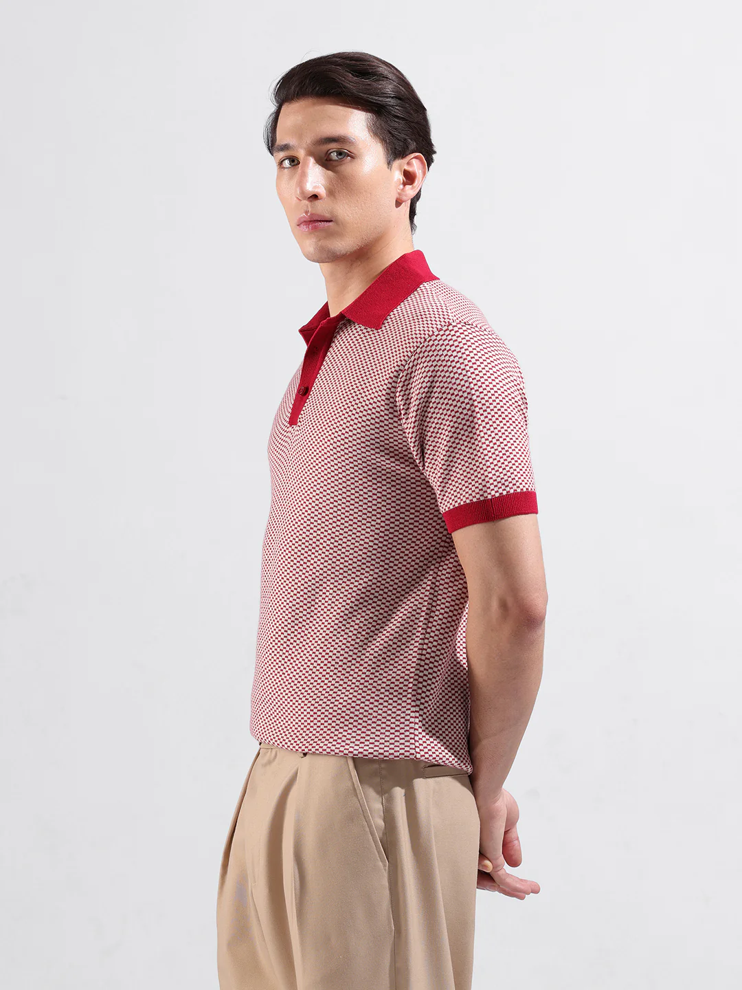 Men's Red Slim Fit Solid Flat Knit T-Shirt - Image 5