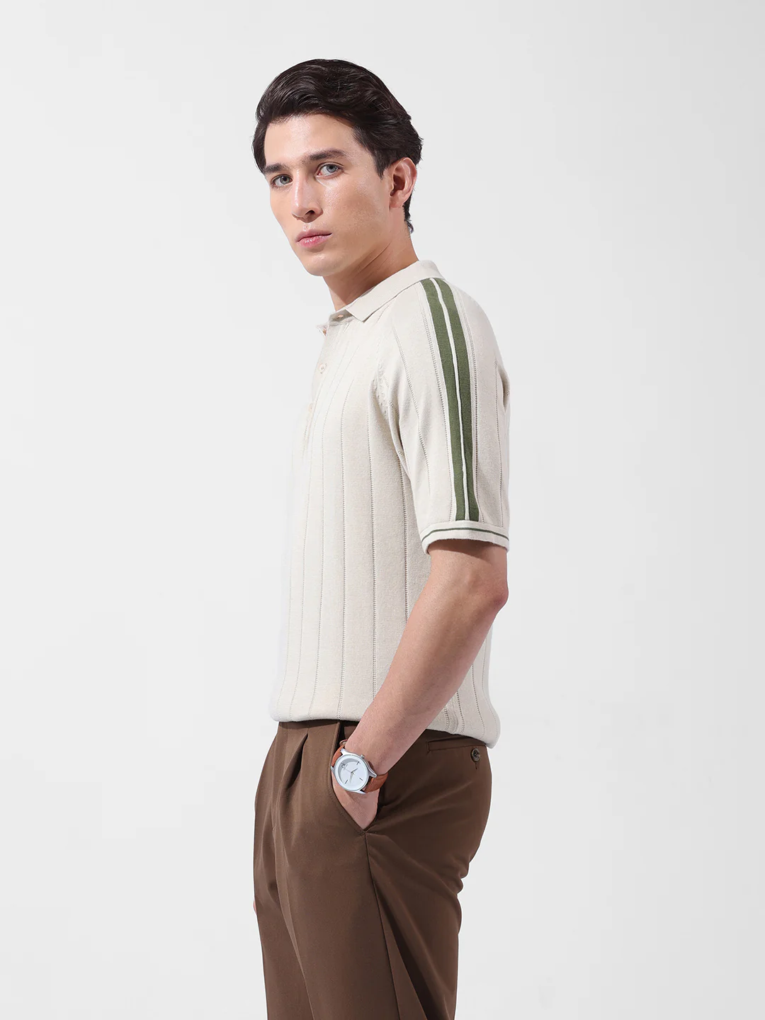Men's Cream Slim Fit Solid Flat Knit T-Shirt - Image 5