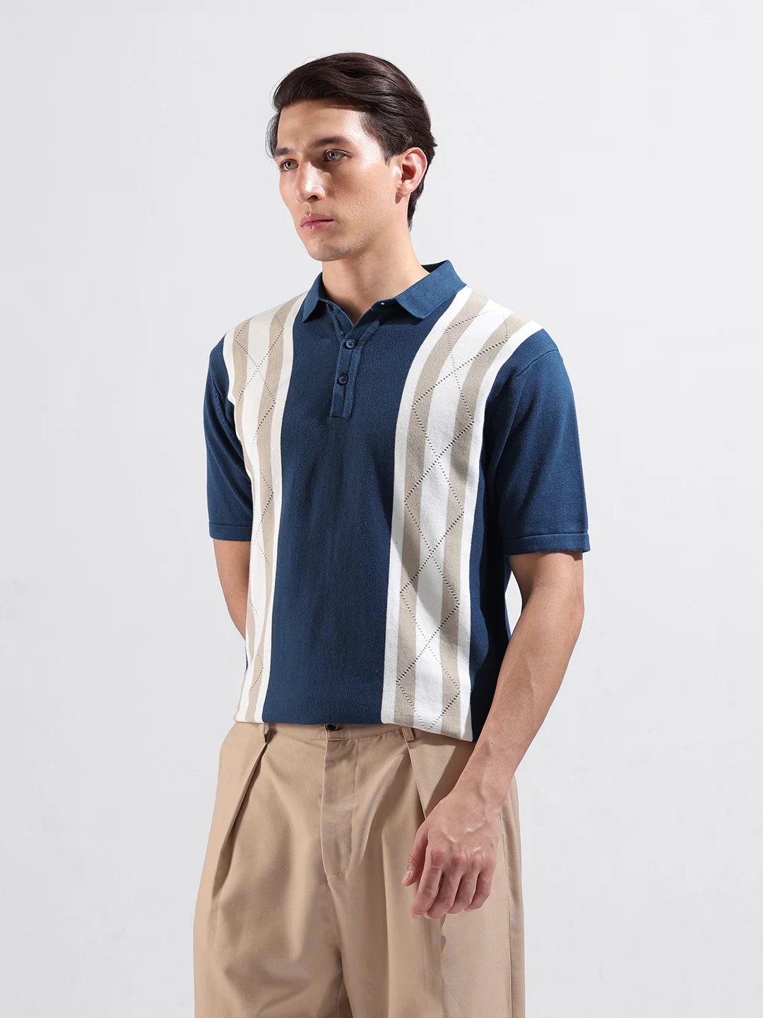 Men's Blue Slim Fit Colourblocked Flat Knit T-Shirt - Image 5