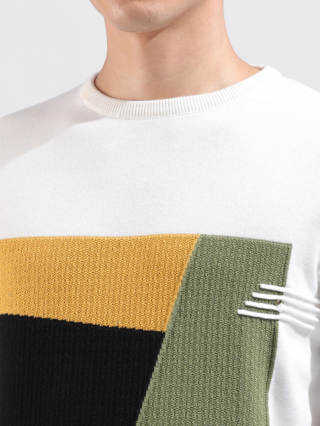 Men's White Slim Fit Colourblocked Flat Knit T-Shirt - Image 3