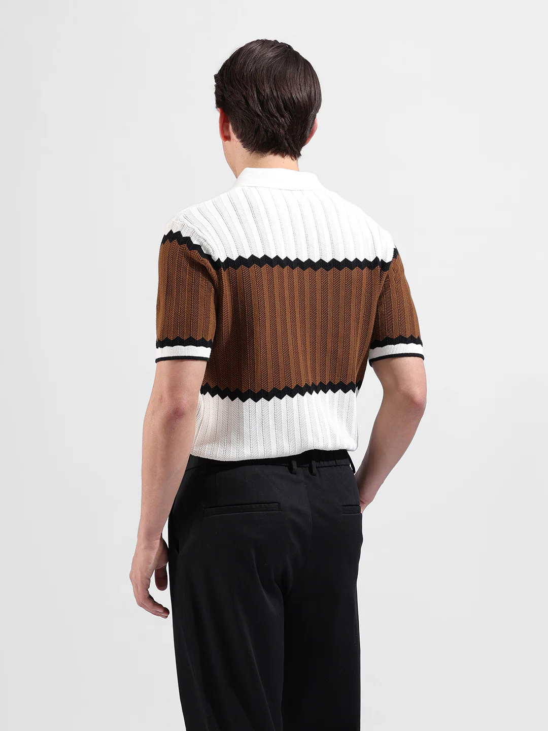 Men's White Slim Fit Colourblocked Flat Knit T-Shirt - Image 6