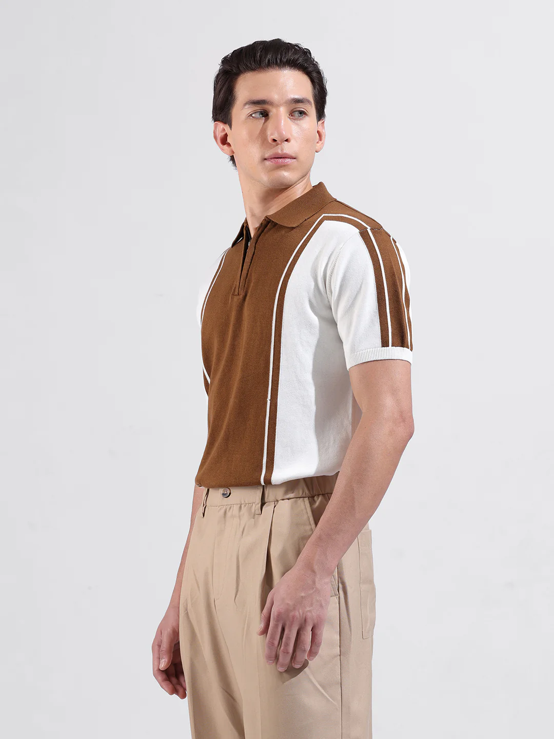 Men's White Slim Fit Colourblocked Flat Knit T-Shirt - Image 5