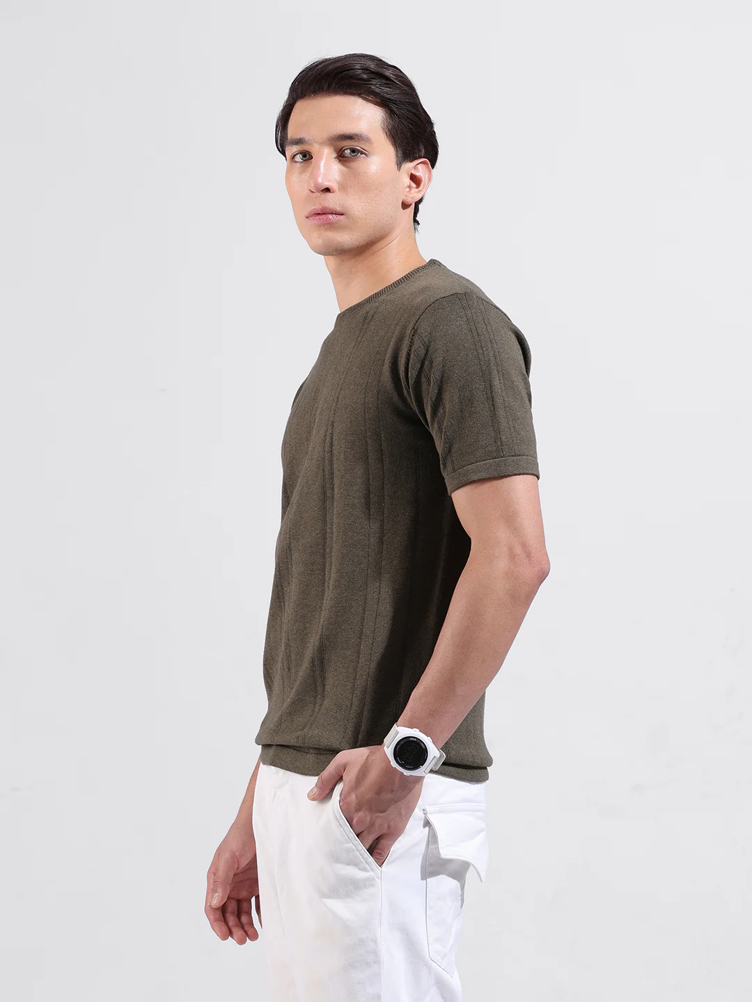 Men's Green Slim Fit Solid Flat Knit Crew Neck T-Shirt - Image 2