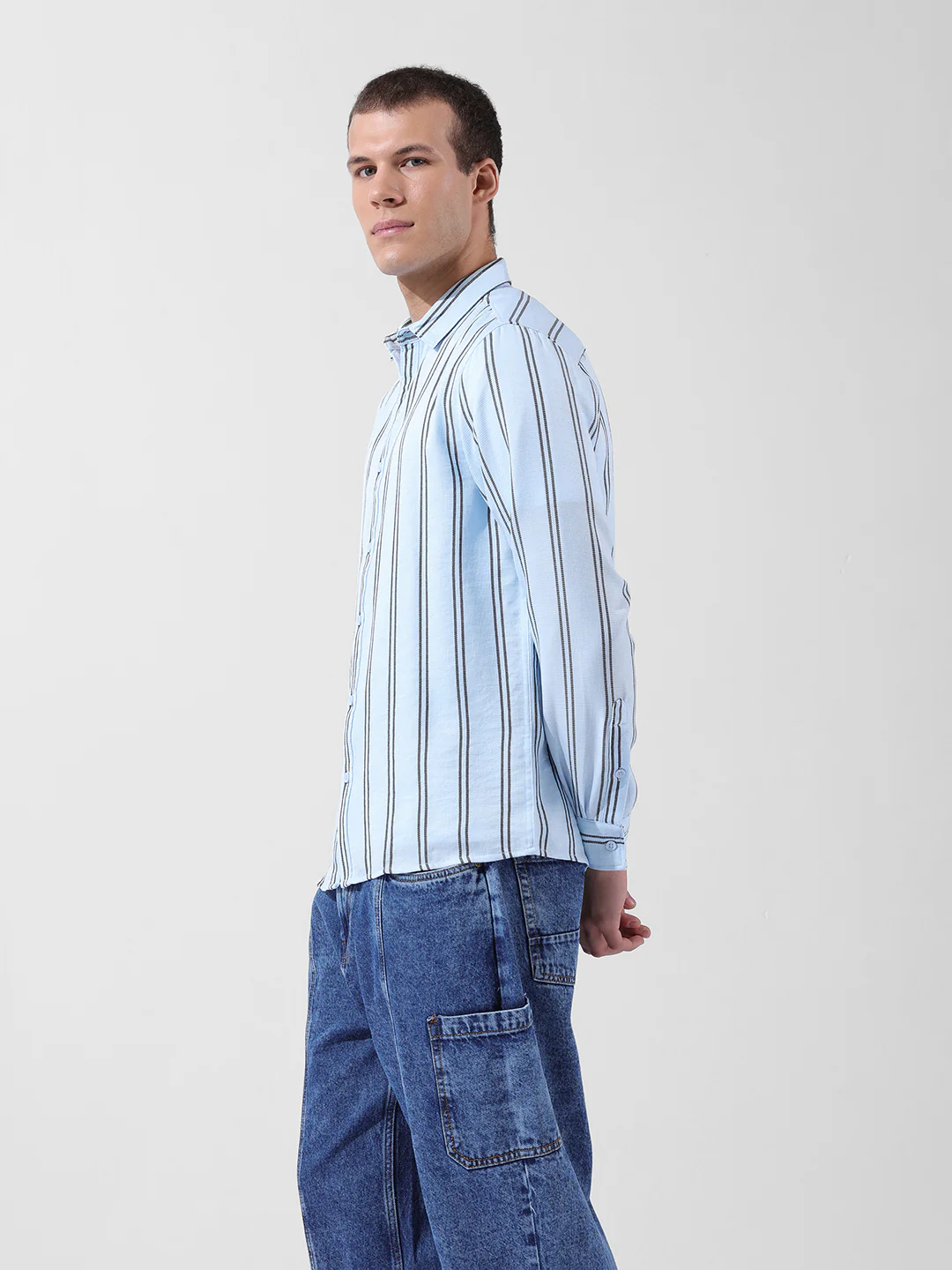 Men's Blue Regular Fit Striped Casual Shirt - Image 4