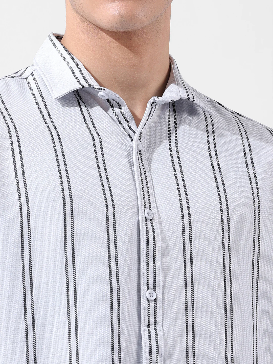 Men's White Regular Fit Striped Casual Shirt - Image 3