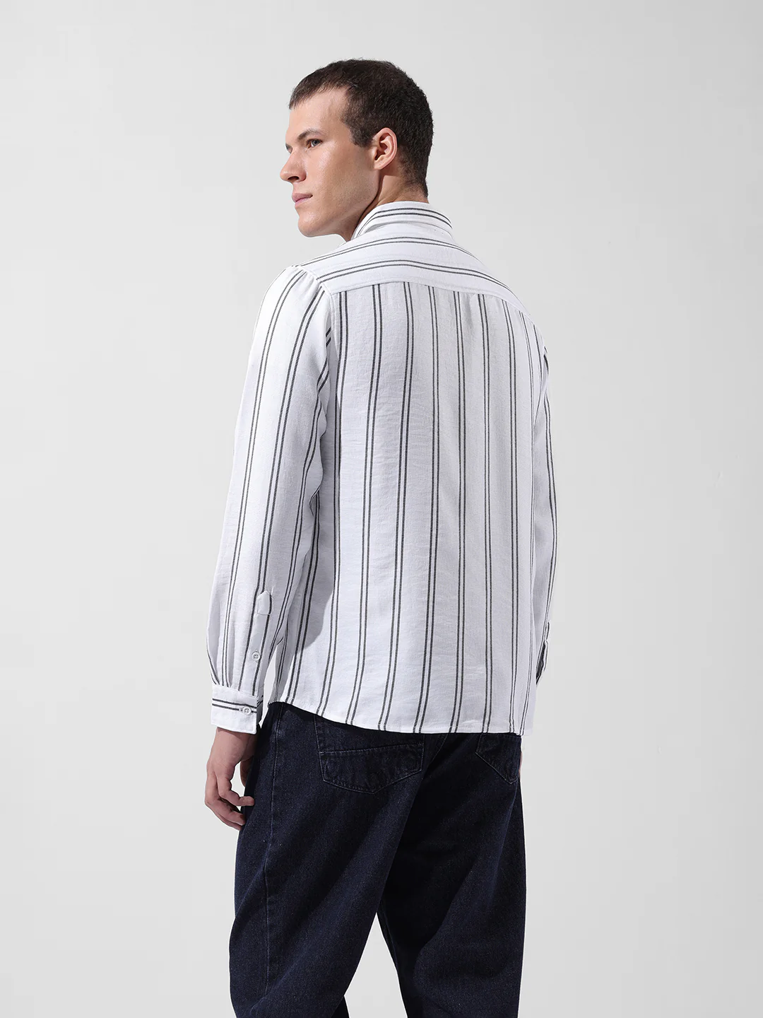 Men's White Regular Fit Striped Casual Shirt - Image 5
