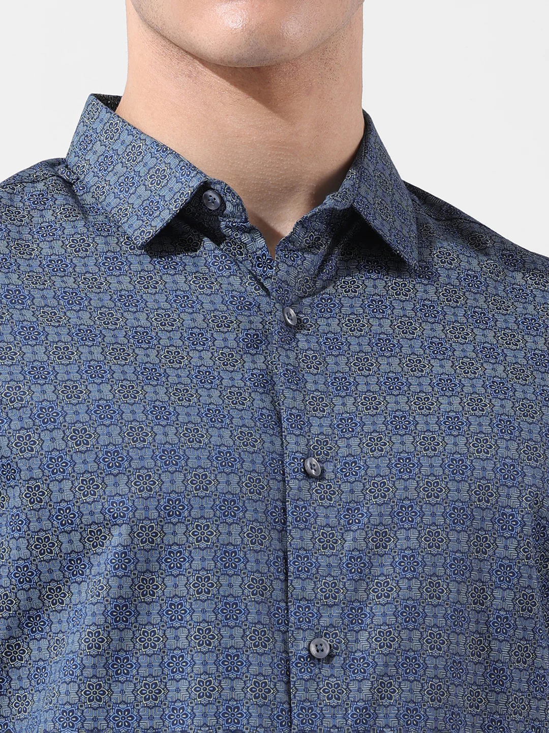 Men's Blue Slim Fit Printed Party Wear Shirt - Image 3