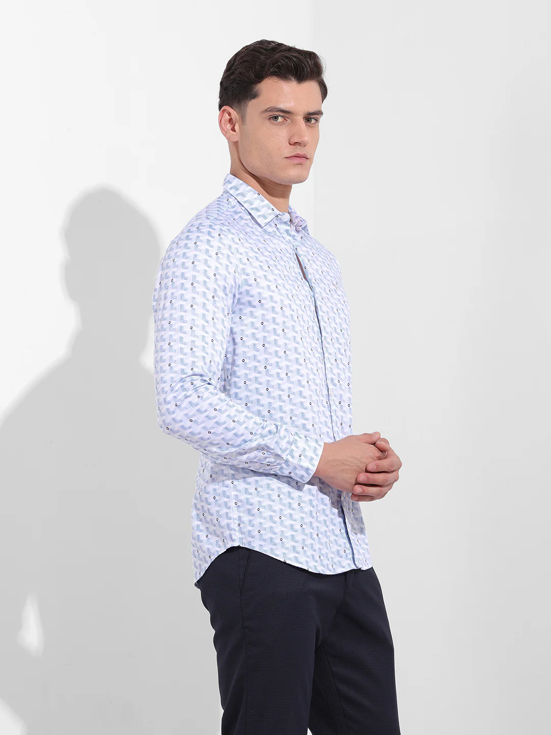 Men's Blue Slim Fit Geometric Print Printed Shirt - Image 3