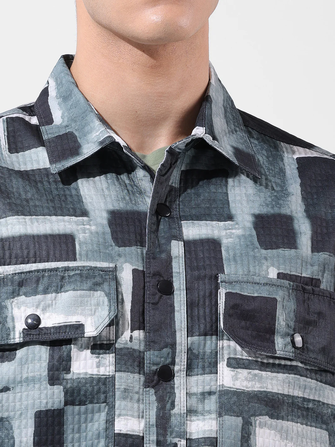 Men's Green Regular Fit Printed Textured Shirt - Image 3
