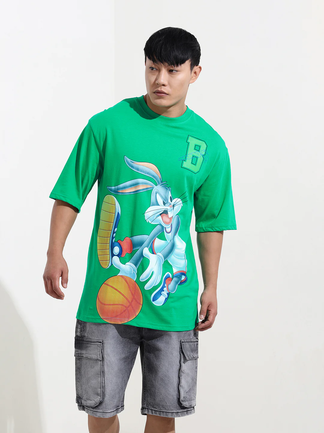 Men's Green Boxy Fit Bugs Bunny Character Merchandise T-Shirt - Image 6