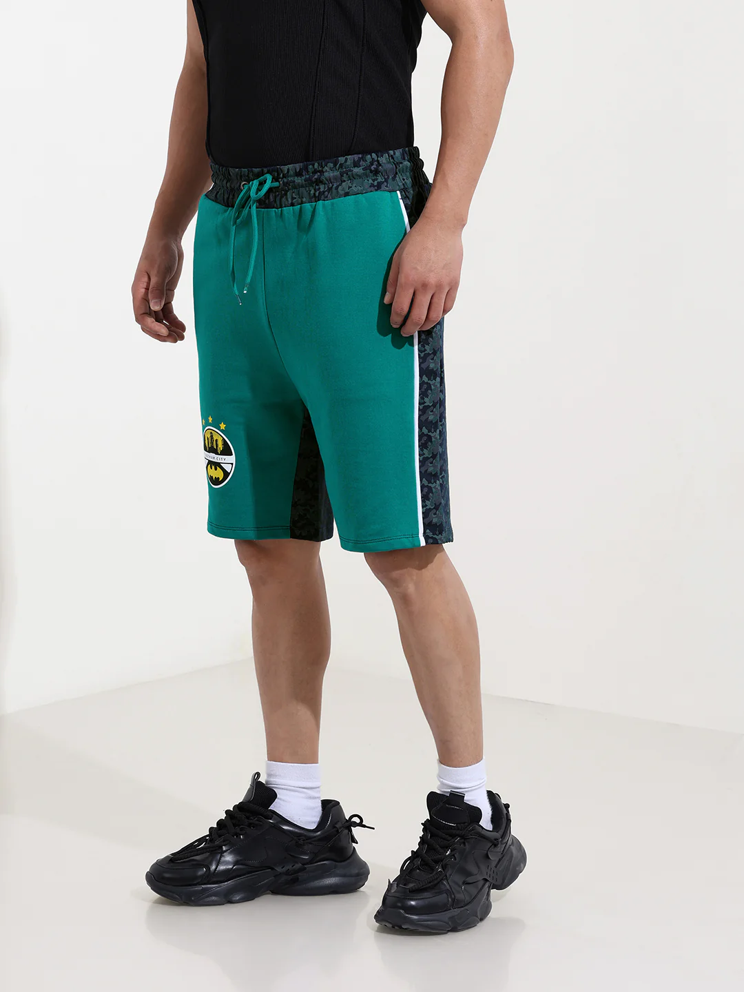 Men's Green Regular Fit Character Batman Printed Shorts - Image 3