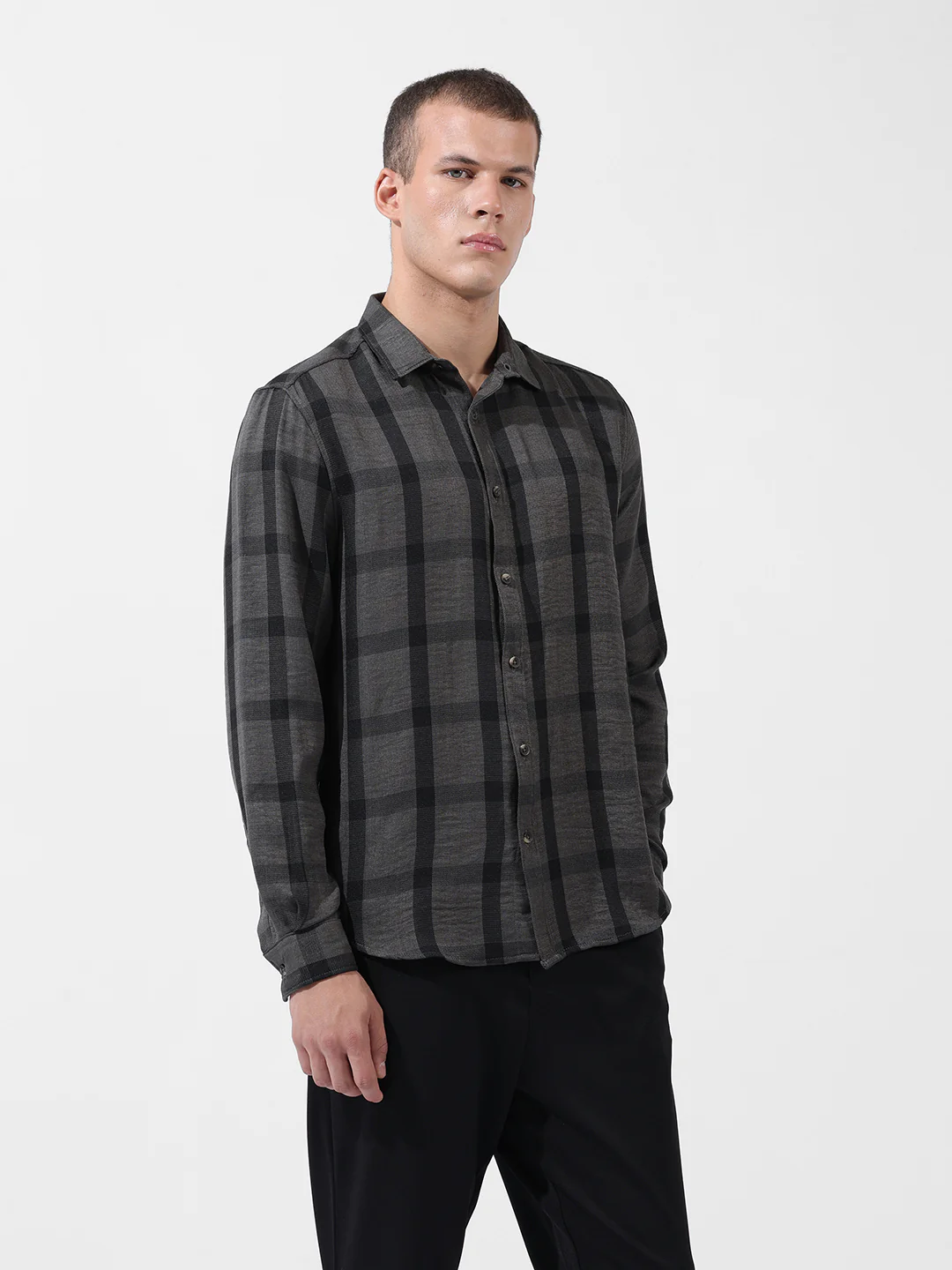 Men's Grey Regular Fit Checked Casual Shirt - Image 3